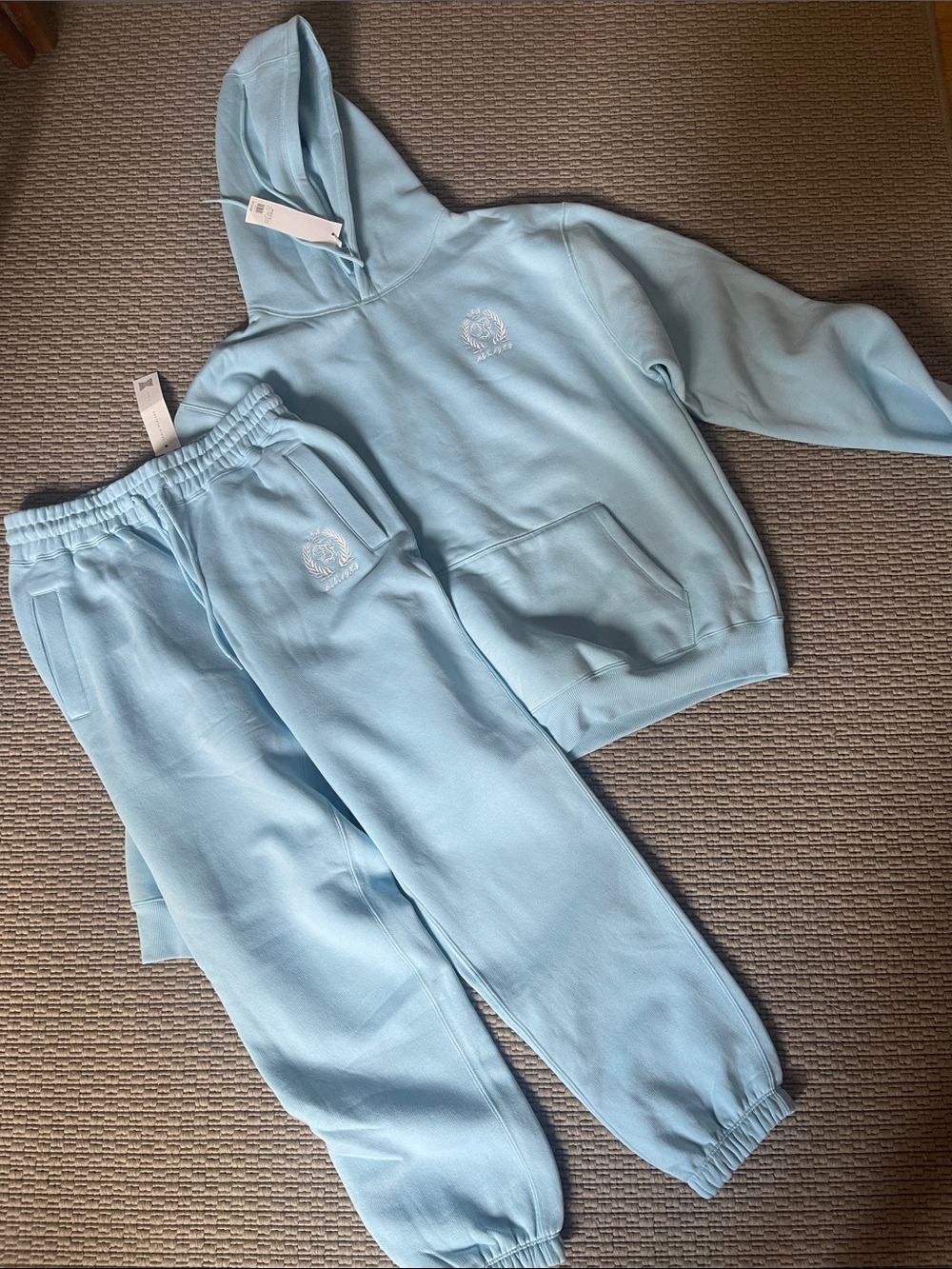 Fontainebleau Light Blue Hooded Sweatshirt & Joggers Set